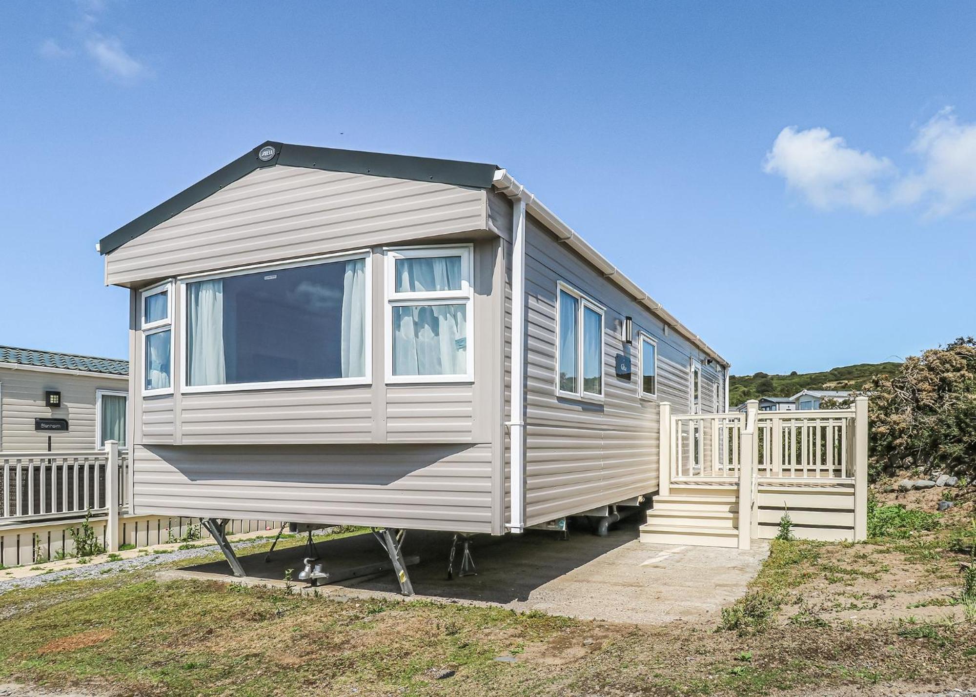 Hotel Waters Edge Leisure Park Cardigan Exterior foto