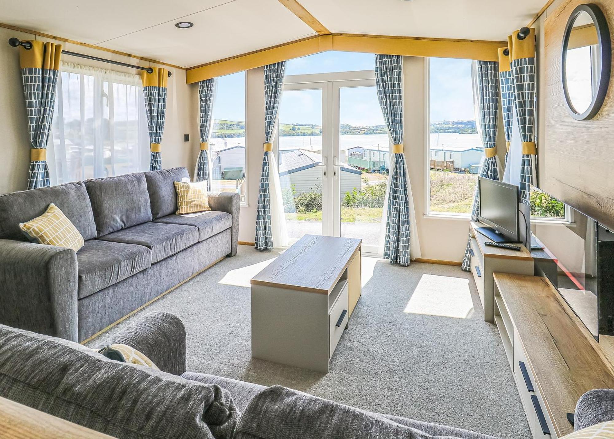 Hotel Waters Edge Leisure Park Cardigan Exterior foto